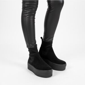 L'INTERVALLE BLACK SUEDE PLATFORM BOOTIES WOMAN SIZE 38